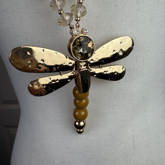 NWT Dragonfly Statement Necklace and Earrings Set Gold Tone Beads Crystals - Picture 2 of 12